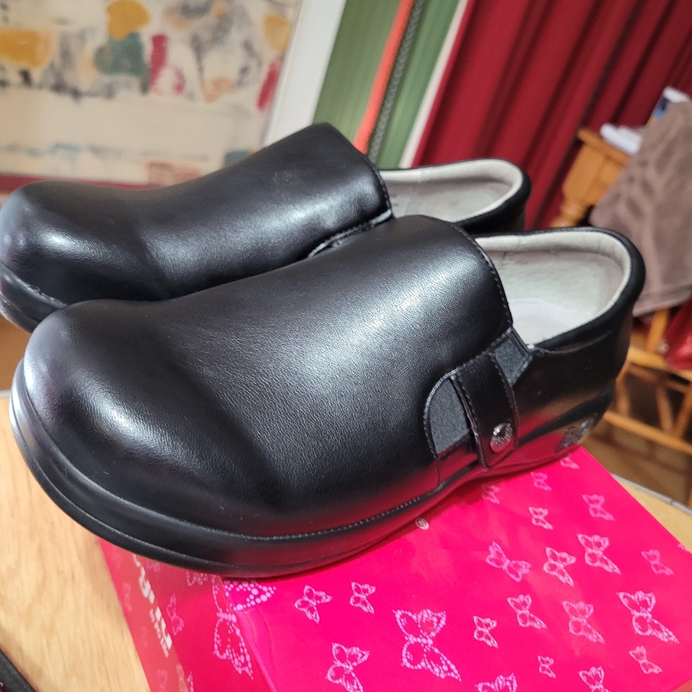 Alegria Kara Women's Shoes